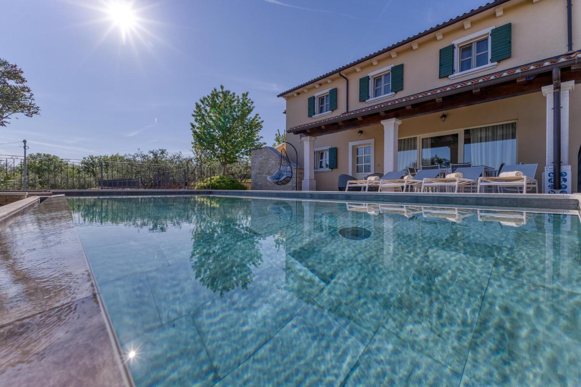 Villa Sana Selina ภายนอก รูปภาพ